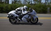 Sound effects of a Suzuki motorcycle